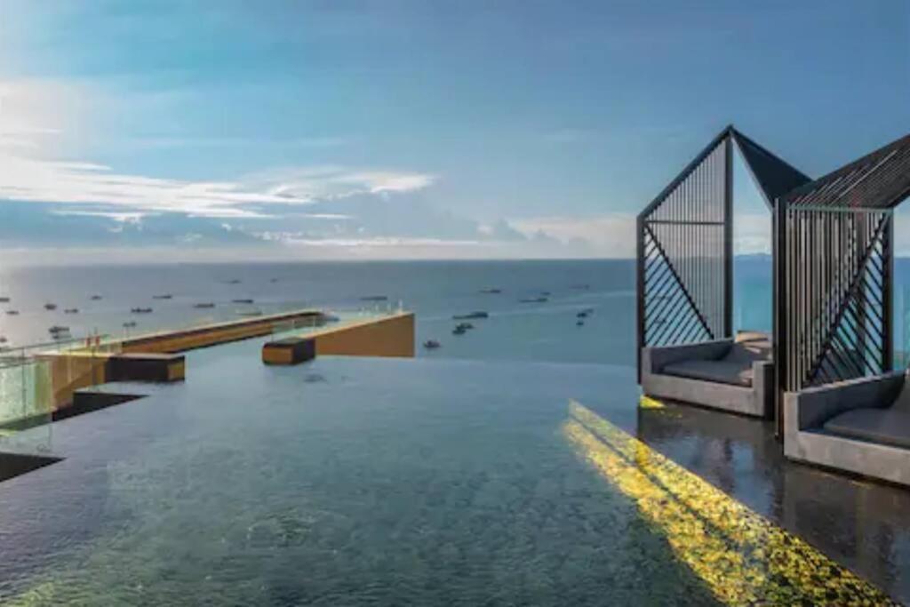 Edge Central Pattaya Seaview Residence ภายนอก รูปภาพ